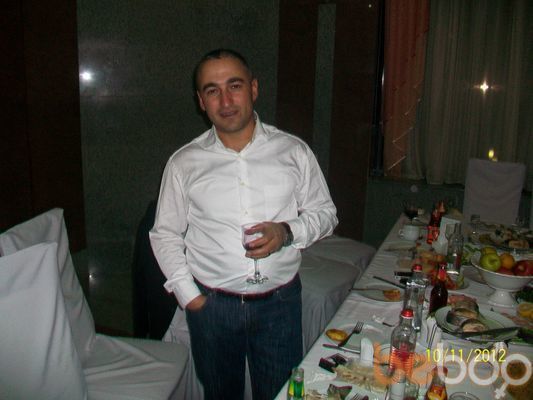  ,   Robert, 46 ,   