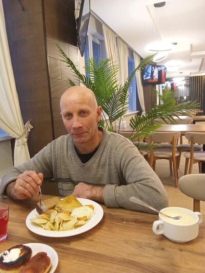  ,   Oleg, 50 ,   , c 