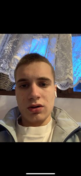  ,   Sebastian, 18 ,   ,   