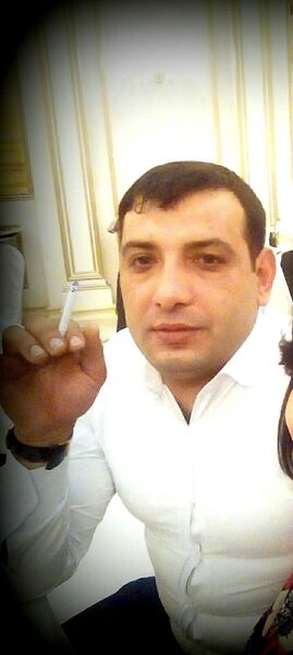  ,   Arman, 36 ,   ,   