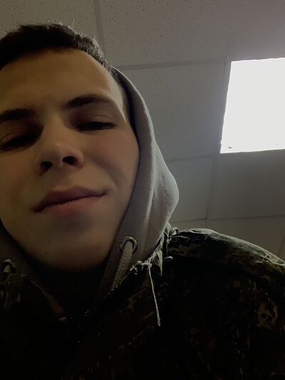  ,   Andrey, 21 ,   ,   , c , 