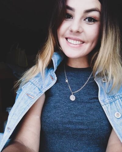  ,   Karina, 26 ,   ,   , 