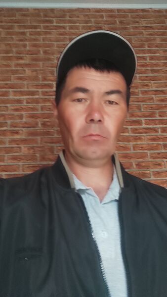 ,   Vasilii, 40 ,   ,   