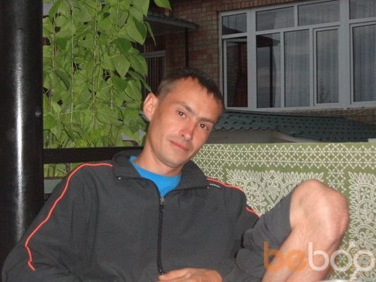  3938727  Denis, 44 ,    