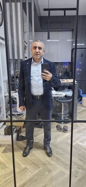  ,   Giorgi, 37 ,   ,   