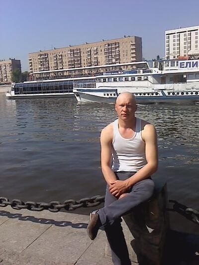  ,   VIKTOR, 32 ,   ,   , c 