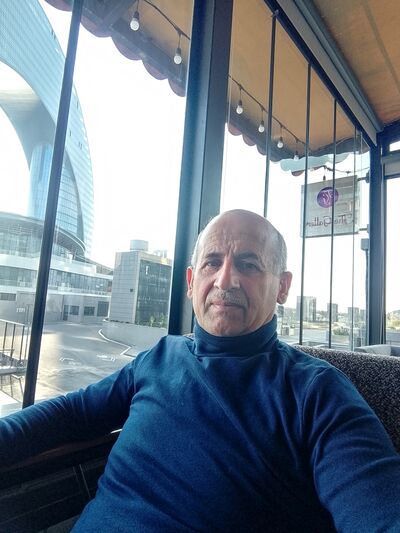  ,   Kamal, 58 ,   ,   