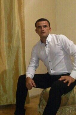  ,   Pako, 36 ,   