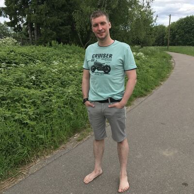  ,   Aleksandr, 37 ,  