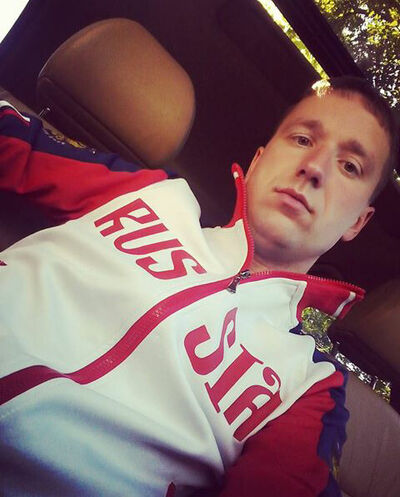  ,   Roman, 33 ,   c 