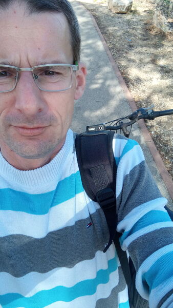 Azor,   , 42 ,   ,   