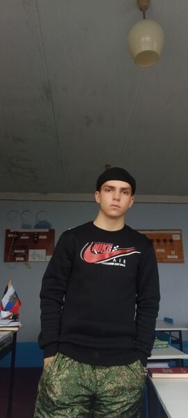  ,   Vlad, 21 ,   ,   