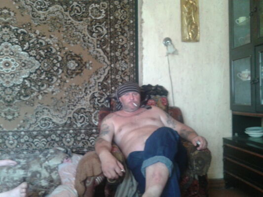  ,   Aleksei, 46 ,   ,   , c 