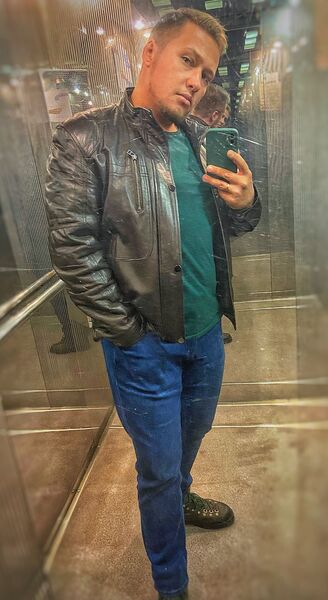  ,   Mitya, 34 ,   