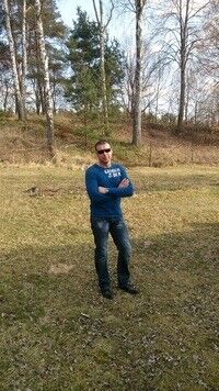  Our,   Dmitrij, 51 ,   ,   , c 