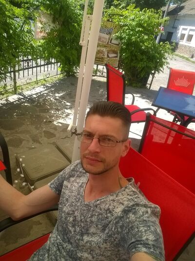  ,   Gabo, 34 ,   , 