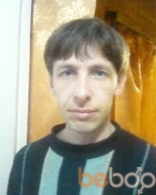  ,   Viktor, 49 ,   