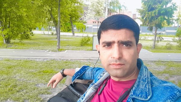  ,   Shukoorsadiq, 35 ,   ,   