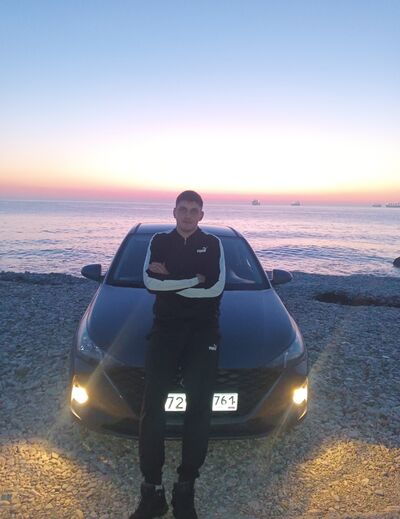  ,   Igor, 29 ,   ,   