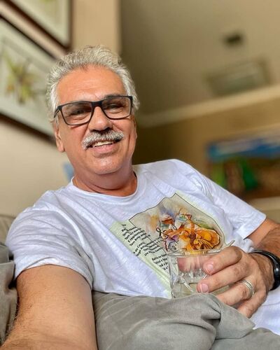  ,   Richard, 63 ,   ,   , c 