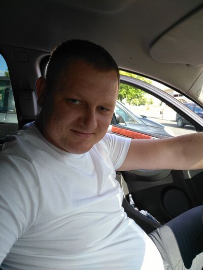  ,   Valera, 39 ,   