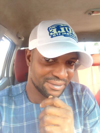  Lagos,   Oyinkansola, 37 ,   ,   