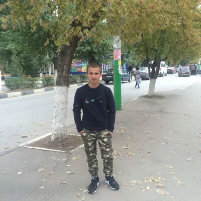   ,   Petr, 26 ,   ,   