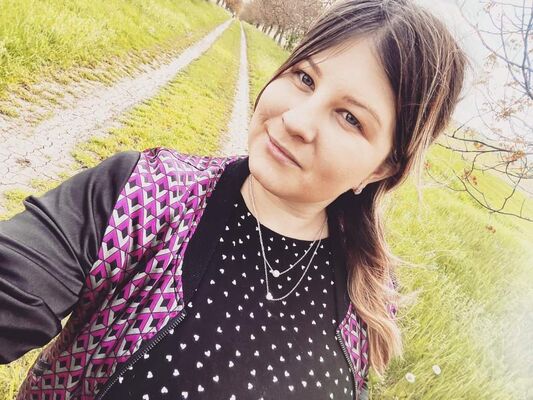  ,   Aliona, 27 ,   ,   