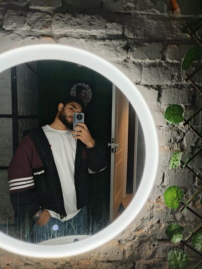  ,   Tarek, 21 ,   ,   