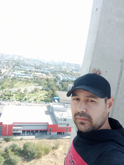  ,   Murodbek, 37 ,   ,   