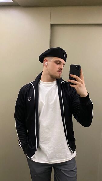  ,   , 24 ,   ,   