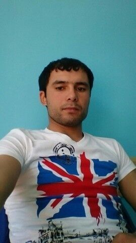  10958587  Qahramon, 32 ,    