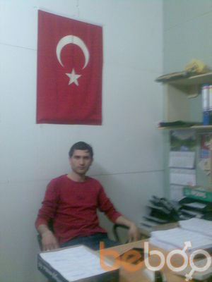  1601637  Emil, 41 ,    