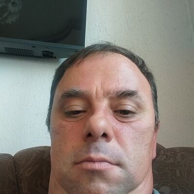  ,   Karen, 39 ,   ,   