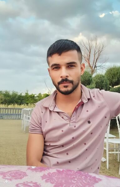   ,   Sezer, 34 ,   ,   