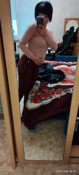  ,   Lana, 40 ,   ,   , c , 