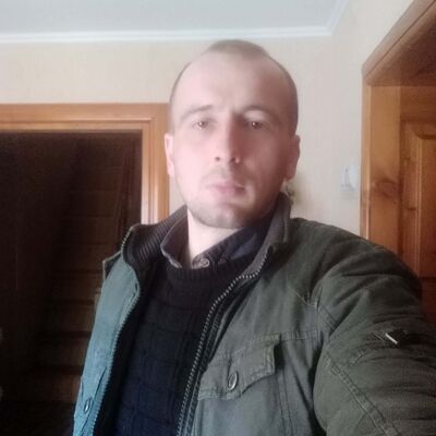  -,   Taras, 36 ,   ,   