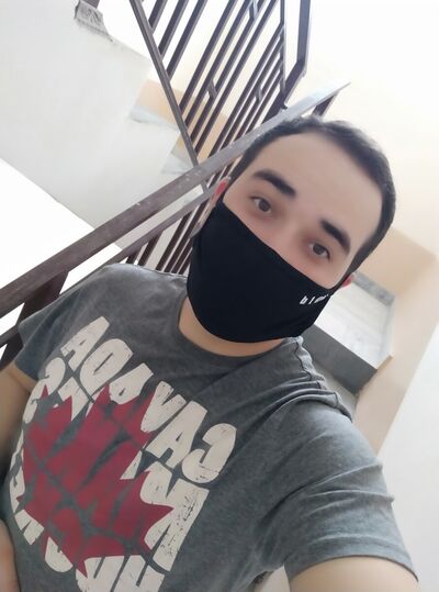  ,   Shoxrux, 32 ,   ,   , c 