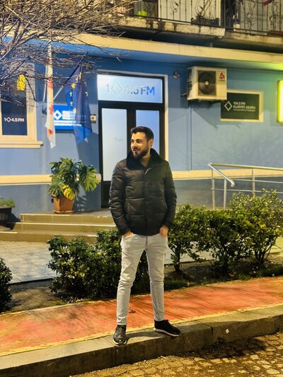  ,   Gurban, 32 ,   ,   