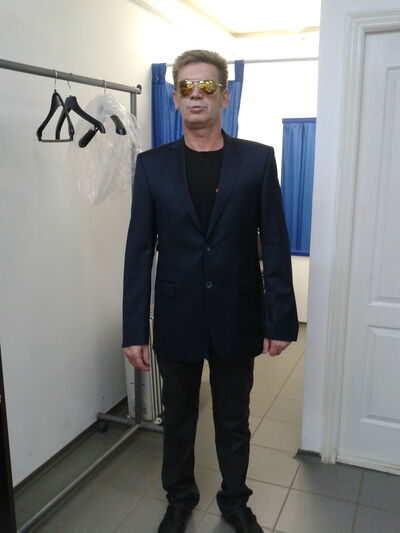 ,   Vlad, 54 ,   