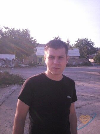  ,   Artem, 43 ,   