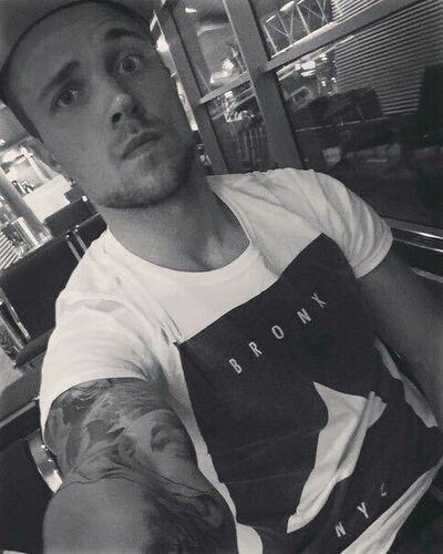  ,   Vadim, 35 ,   ,   