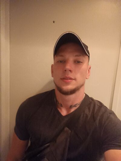  ,   Ilya, 31 ,   ,   