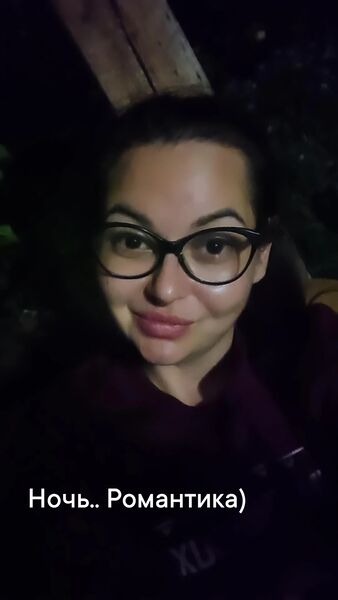  ,   Julia, 36 ,   ,   