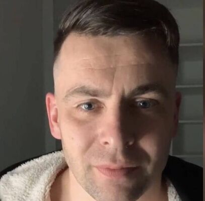  Holborn,   Jorge, 32 ,   ,   