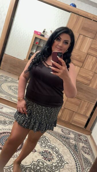  ,   Lale, 37 ,   ,   