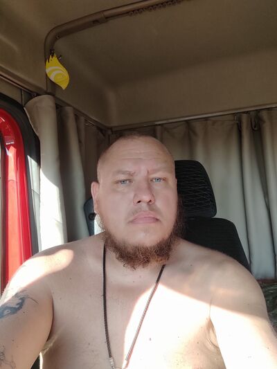  ,   Igor, 44 ,   ,   , c 