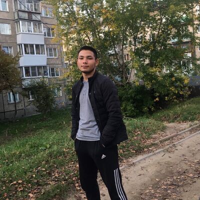  ,   Slava, 22 ,   ,   