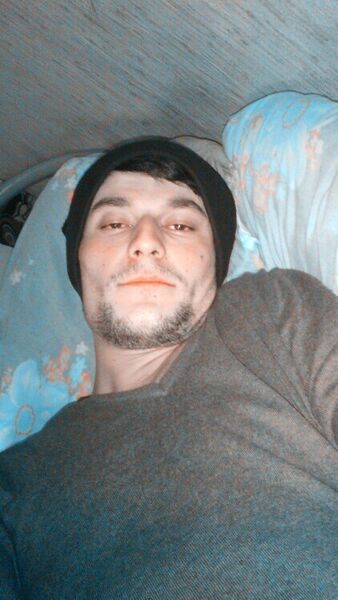  ,   Raxmatyllo, 34 ,   ,   