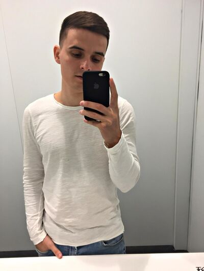  ,   Alex, 30 ,   ,   , c , 
